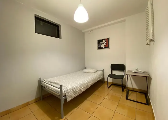 Pokoje Warszawa Modlinska 267 No 2